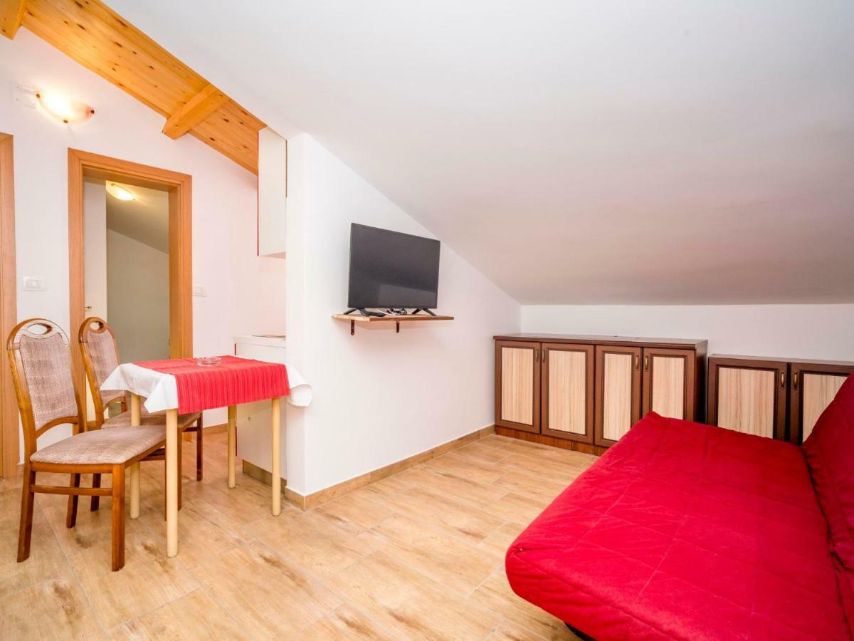 מדולין Apartment Hilde Red-11 By Interhome מראה חיצוני תמונה