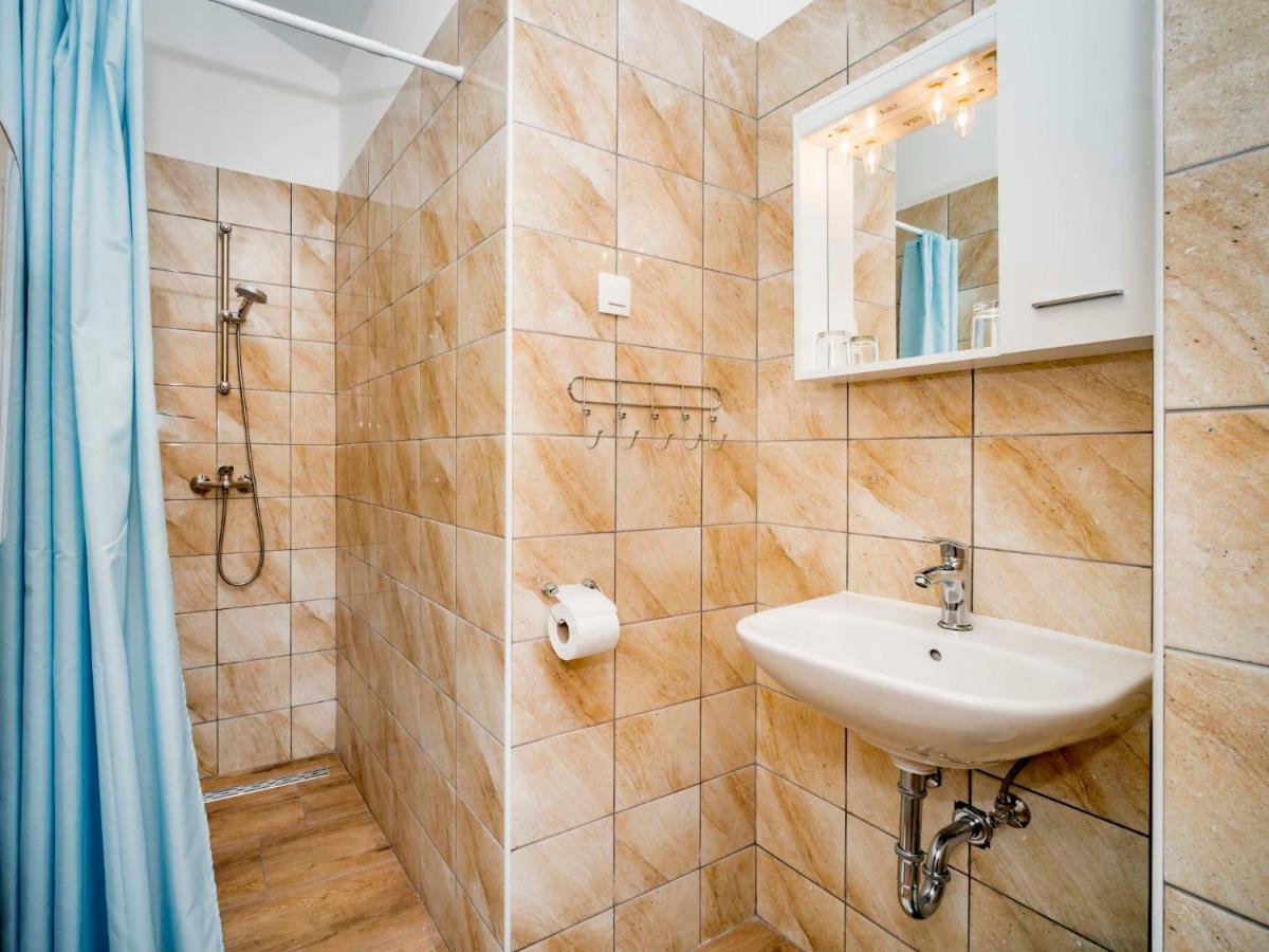 מדולין Apartment Hilde Red-11 By Interhome מראה חיצוני תמונה